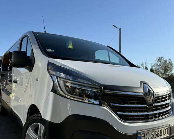 Білий Рено Трафік, об'ємом двигуна 2 л та пробігом 120 тис. км за 19400 $, фото 3 на Automoto.ua