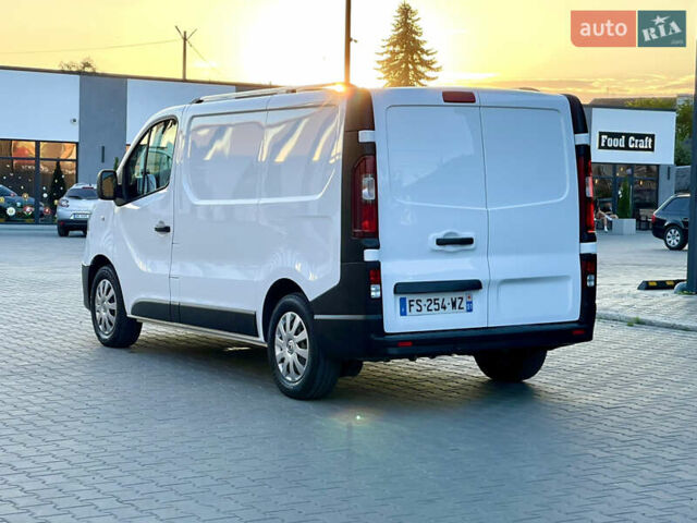 Білий Рено Трафік, об'ємом двигуна 2 л та пробігом 160 тис. км за 17200 $, фото 8 на Automoto.ua