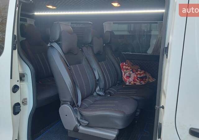 Белый Рено Трафик, объемом двигателя 2 л и пробегом 200 тыс. км за 26999 $, фото 8 на Automoto.ua