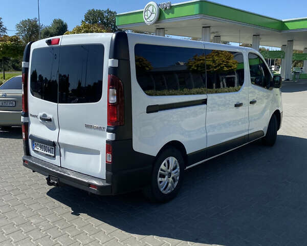 Білий Рено Трафік, об'ємом двигуна 2 л та пробігом 134 тис. км за 24400 $, фото 9 на Automoto.ua