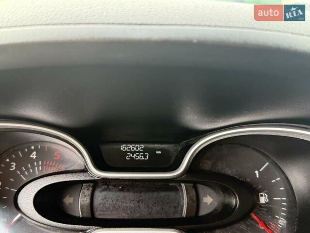 Белый Рено Трафик, объемом двигателя 2 л и пробегом 162 тыс. км за 17900 $, фото 36 на Automoto.ua