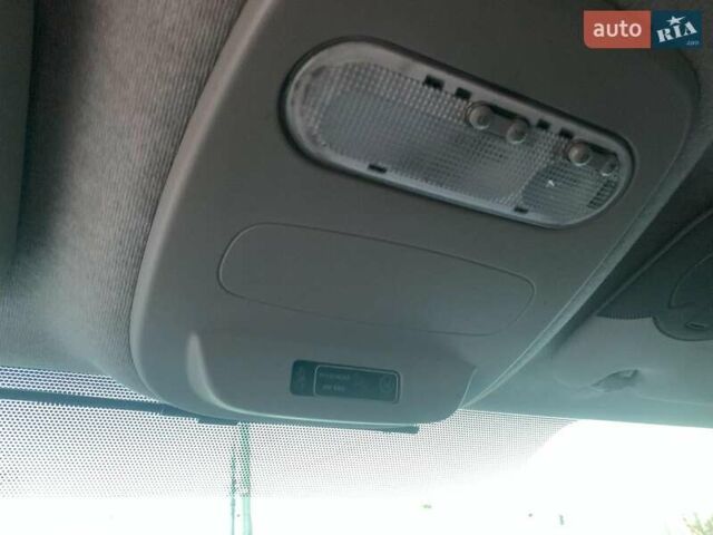 Белый Рено Трафик, объемом двигателя 2 л и пробегом 207 тыс. км за 18790 $, фото 23 на Automoto.ua