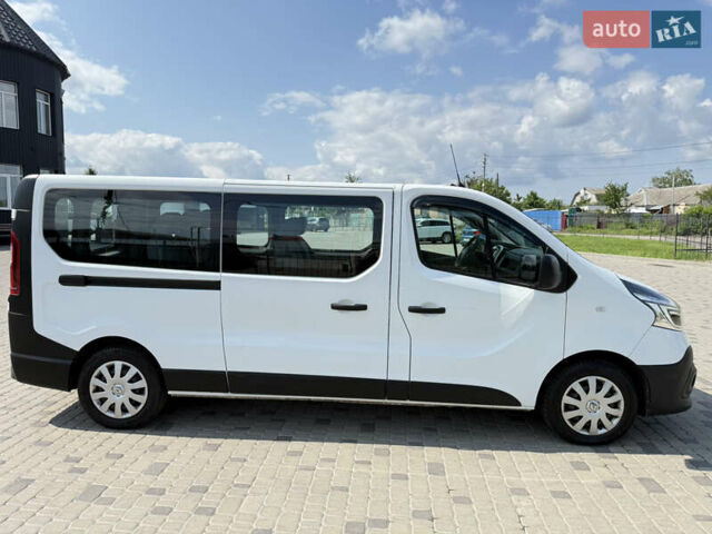 Белый Рено Трафик, объемом двигателя 2 л и пробегом 191 тыс. км за 22999 $, фото 3 на Automoto.ua