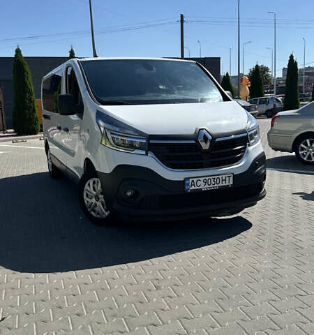 Білий Рено Трафік, об'ємом двигуна 2 л та пробігом 134 тис. км за 24400 $, фото 60 на Automoto.ua
