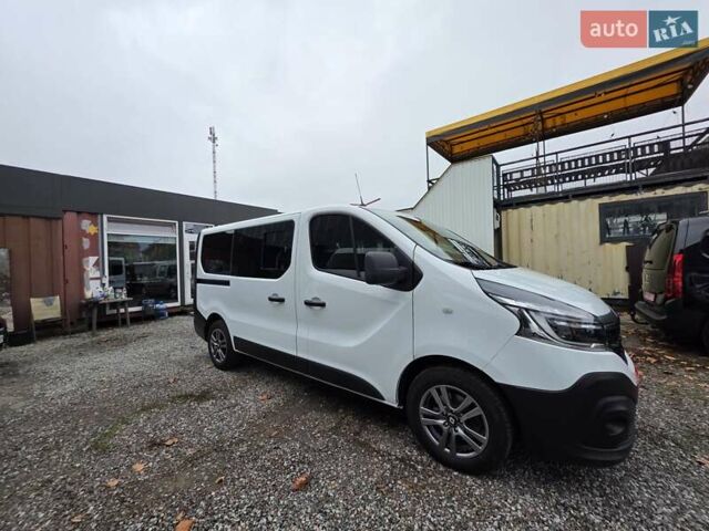 Белый Рено Трафик, объемом двигателя 2 л и пробегом 177 тыс. км за 24500 $, фото 7 на Automoto.ua