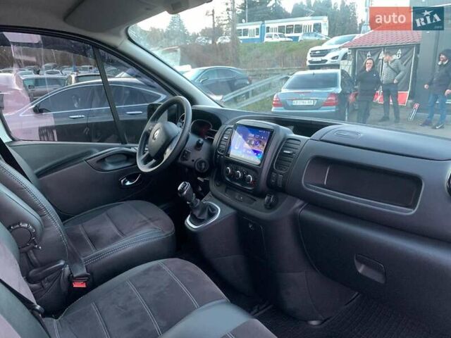 Белый Рено Трафик, объемом двигателя 2 л и пробегом 207 тыс. км за 18790 $, фото 13 на Automoto.ua