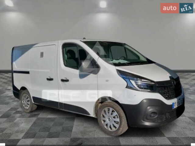 Белый Рено Трафик, объемом двигателя 2 л и пробегом 186 тыс. км за 17500 $, фото 5 на Automoto.ua