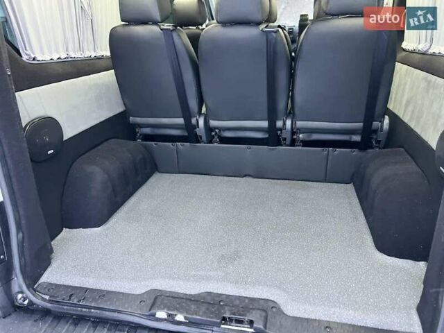 Білий Рено Трафік, об'ємом двигуна 2 л та пробігом 97 тис. км за 26500 $, фото 23 на Automoto.ua