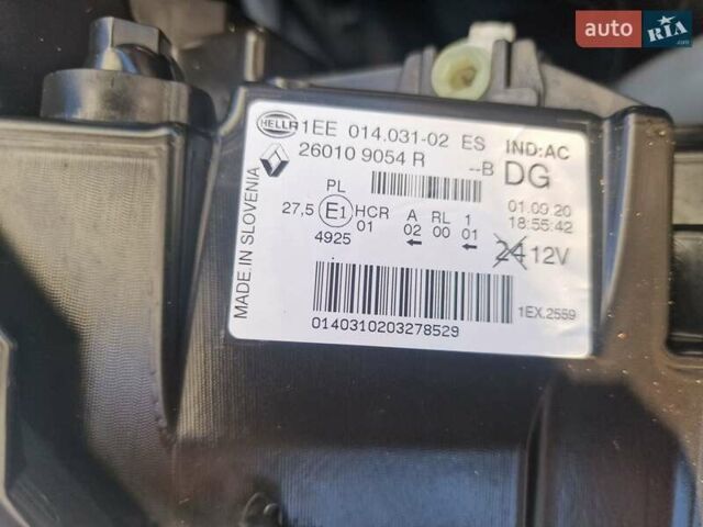 Білий Рено Трафік, об'ємом двигуна 2 л та пробігом 162 тис. км за 17999 $, фото 22 на Automoto.ua