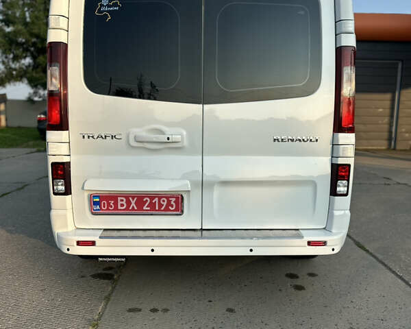 Білий Рено Трафік, об'ємом двигуна 2 л та пробігом 230 тис. км за 25500 $, фото 17 на Automoto.ua