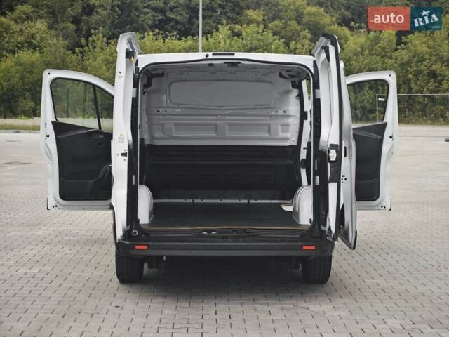 Білий Рено Трафік, об'ємом двигуна 2 л та пробігом 173 тис. км за 16100 $, фото 64 на Automoto.ua