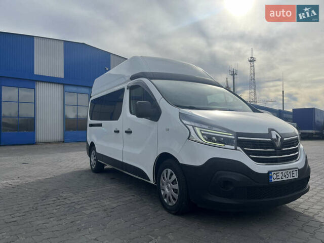 Білий Рено Трафік, об'ємом двигуна 2 л та пробігом 203 тис. км за 28000 $, фото 3 на Automoto.ua