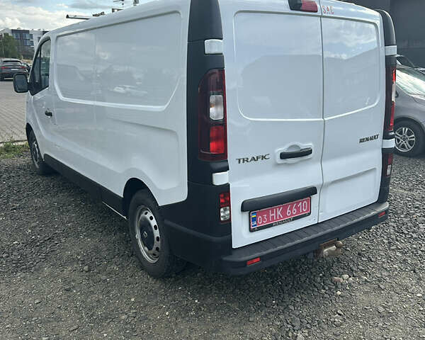 Білий Рено Трафік, об'ємом двигуна 2 л та пробігом 149 тис. км за 19000 $, фото 3 на Automoto.ua