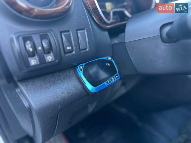 Білий Рено Трафік, об'ємом двигуна 2 л та пробігом 230 тис. км за 25500 $, фото 61 на Automoto.ua