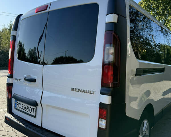 Білий Рено Трафік, об'ємом двигуна 2 л та пробігом 120 тис. км за 19400 $, фото 8 на Automoto.ua
