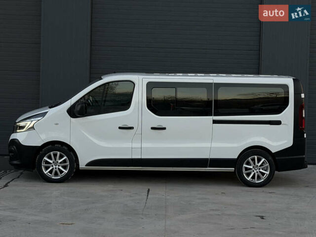 Белый Рено Трафик, объемом двигателя 2 л и пробегом 250 тыс. км за 20999 $, фото 56 на Automoto.ua