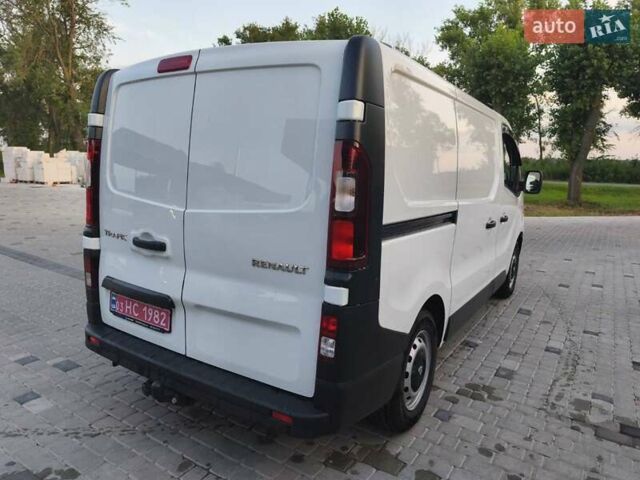 Белый Рено Трафик, объемом двигателя 2 л и пробегом 117 тыс. км за 16900 $, фото 12 на Automoto.ua