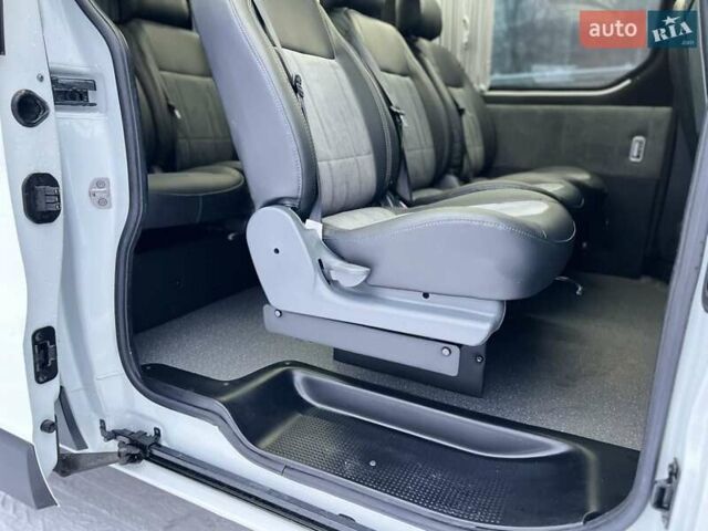 Білий Рено Трафік, об'ємом двигуна 2 л та пробігом 97 тис. км за 26500 $, фото 9 на Automoto.ua