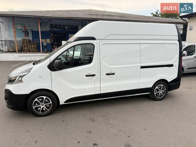 Белый Рено Трафик, объемом двигателя 2 л и пробегом 242 тыс. км за 17500 $, фото 6 на Automoto.ua