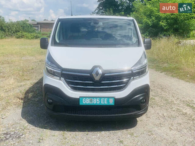 Белый Рено Трафик, объемом двигателя 2 л и пробегом 196 тыс. км за 16500 $, фото 4 на Automoto.ua
