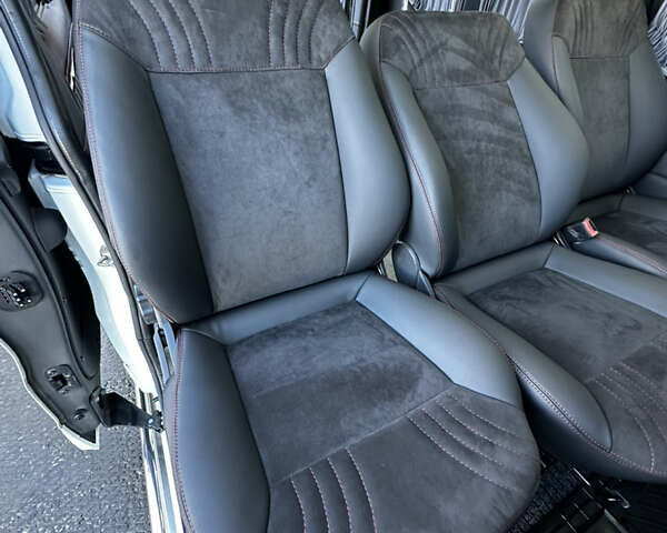 Білий Рено Трафік, об'ємом двигуна 2 л та пробігом 230 тис. км за 25500 $, фото 53 на Automoto.ua