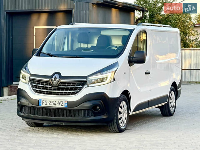 Білий Рено Трафік, об'ємом двигуна 2 л та пробігом 160 тис. км за 17200 $, фото 4 на Automoto.ua
