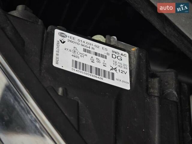 Білий Рено Трафік, об'ємом двигуна 2 л та пробігом 173 тис. км за 16100 $, фото 78 на Automoto.ua