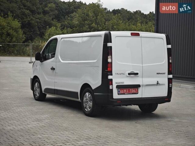 Білий Рено Трафік, об'ємом двигуна 2 л та пробігом 173 тис. км за 16100 $, фото 8 на Automoto.ua