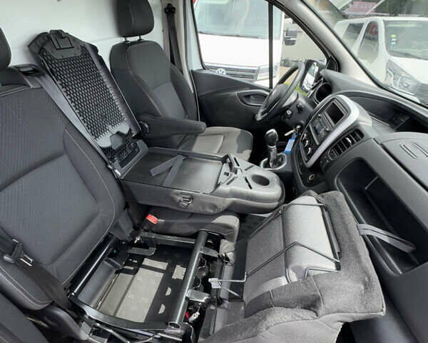 Білий Рено Трафік, об'ємом двигуна 2 л та пробігом 194 тис. км за 19900 $, фото 25 на Automoto.ua