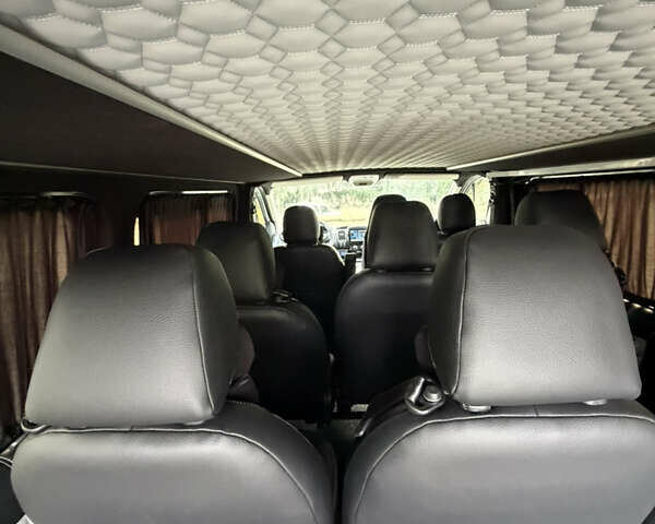 Белый Рено Трафик, объемом двигателя 2 л и пробегом 261 тыс. км за 22000 $, фото 28 на Automoto.ua