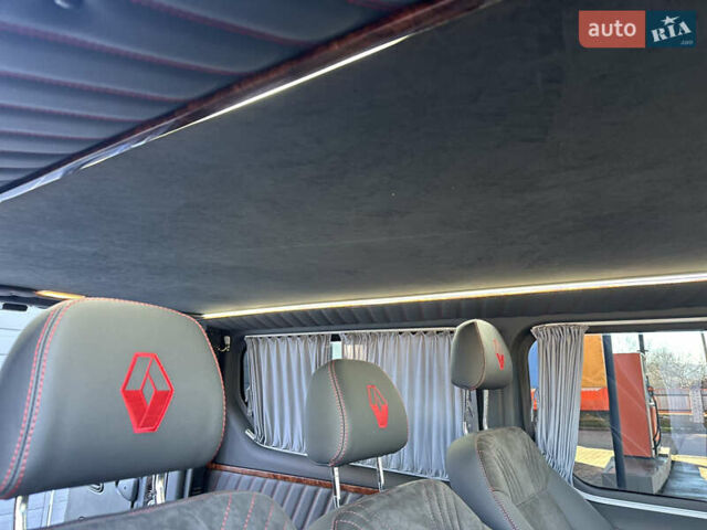 Білий Рено Трафік, об'ємом двигуна 2 л та пробігом 230 тис. км за 25500 $, фото 44 на Automoto.ua