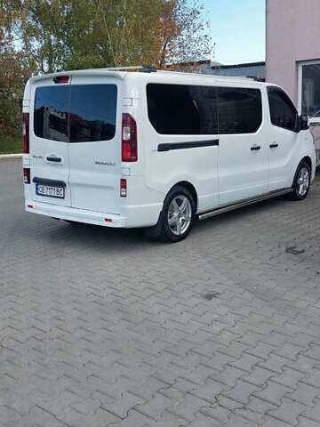 Белый Рено Трафик, объемом двигателя 2 л и пробегом 90 тыс. км за 26800 $, фото 39 на Automoto.ua