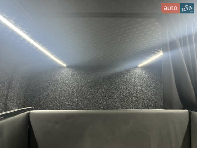 Білий Рено Трафік, об'ємом двигуна 2 л та пробігом 203 тис. км за 28000 $, фото 20 на Automoto.ua