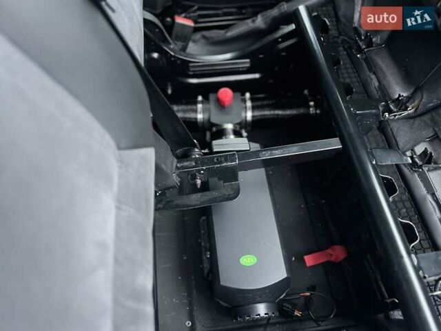 Белый Рено Трафик, объемом двигателя 2 л и пробегом 97 тыс. км за 27000 $, фото 15 на Automoto.ua