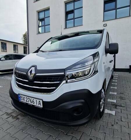 Білий Рено Трафік, об'ємом двигуна 2 л та пробігом 240 тис. км за 20999 $, фото 2 на Automoto.ua