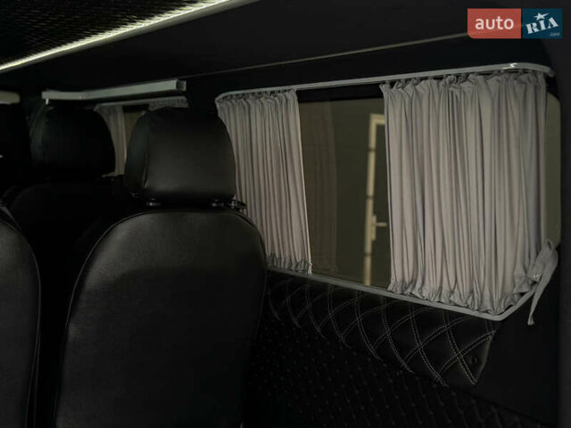 Білий Рено Трафік, об'ємом двигуна 2 л та пробігом 175 тис. км за 19700 $, фото 32 на Automoto.ua