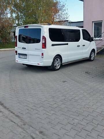 Белый Рено Трафик, объемом двигателя 2 л и пробегом 90 тыс. км за 26800 $, фото 37 на Automoto.ua