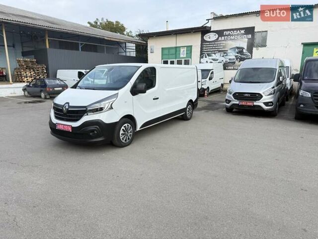 Белый Рено Трафик, объемом двигателя 2 л и пробегом 162 тыс. км за 17900 $, фото 3 на Automoto.ua