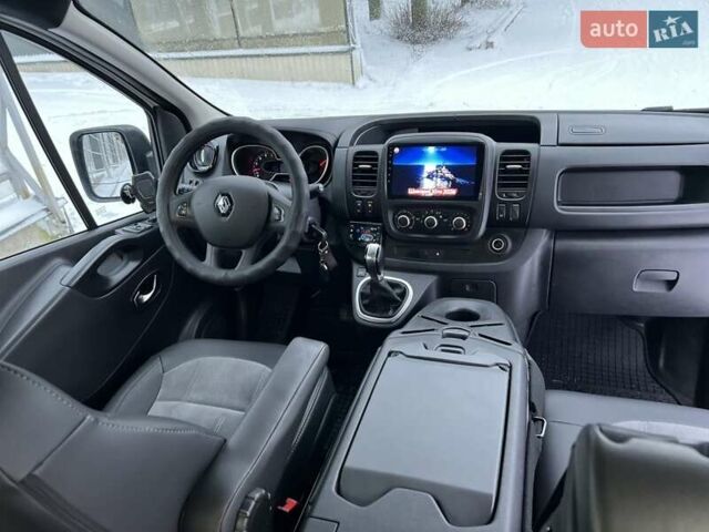 Білий Рено Трафік, об'ємом двигуна 2 л та пробігом 97 тис. км за 26500 $, фото 28 на Automoto.ua