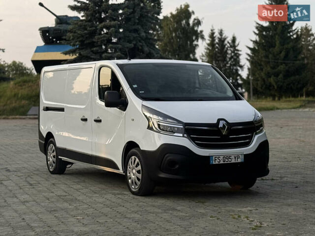 Білий Рено Трафік, об'ємом двигуна 2 л та пробігом 149 тис. км за 18300 $, фото 5 на Automoto.ua