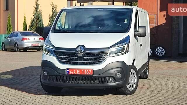 Белый Рено Трафик, объемом двигателя 2 л и пробегом 182 тыс. км за 17600 $, фото 7 на Automoto.ua