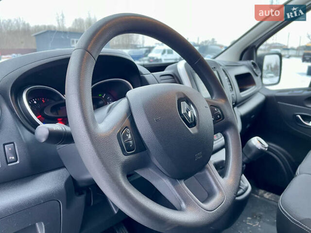 Білий Рено Трафік, об'ємом двигуна 2 л та пробігом 198 тис. км за 16600 $, фото 29 на Automoto.ua