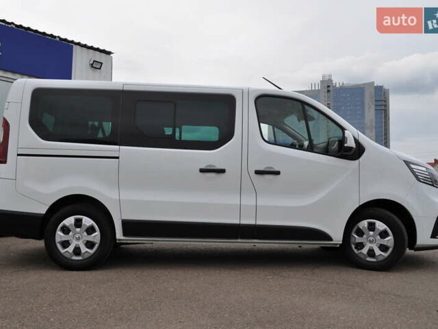 Белый Рено Трафик, объемом двигателя 2 л и пробегом 160 тыс. км за 32500 $, фото 91 на Automoto.ua