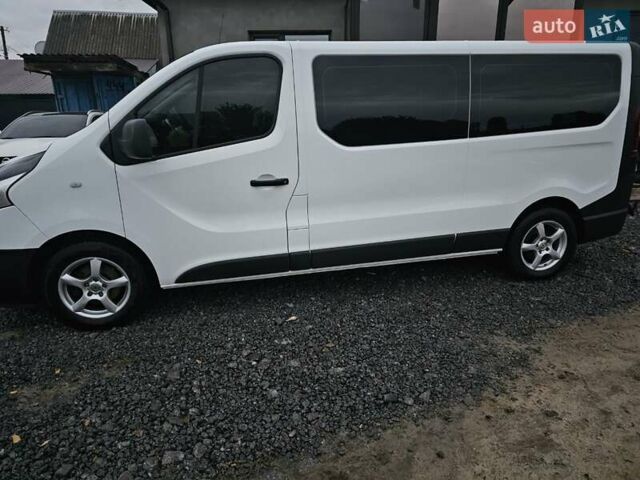 Белый Рено Трафик, объемом двигателя 2 л и пробегом 247 тыс. км за 24999 $, фото 8 на Automoto.ua