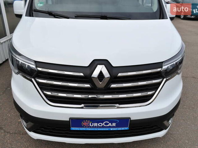 Белый Рено Трафик, объемом двигателя 2 л и пробегом 160 тыс. км за 32500 $, фото 20 на Automoto.ua