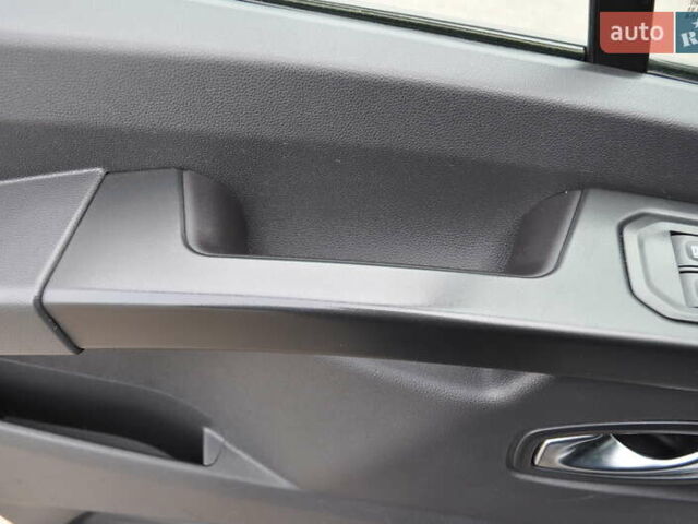 Белый Рено Трафик, объемом двигателя 2 л и пробегом 160 тыс. км за 32500 $, фото 60 на Automoto.ua