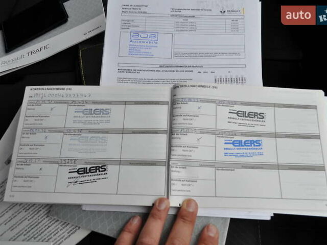 Белый Рено Трафик, объемом двигателя 2 л и пробегом 160 тыс. км за 32500 $, фото 103 на Automoto.ua