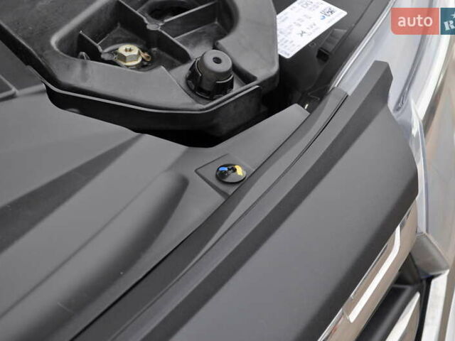 Белый Рено Трафик, объемом двигателя 2 л и пробегом 160 тыс. км за 32500 $, фото 136 на Automoto.ua