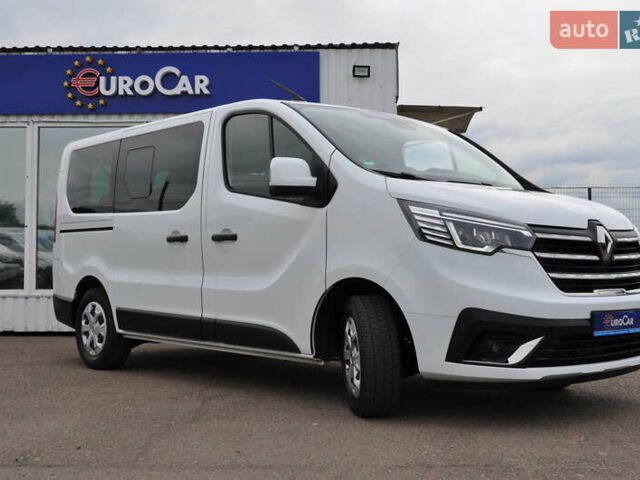 Белый Рено Трафик, объемом двигателя 2 л и пробегом 160 тыс. км за 32500 $, фото 89 на Automoto.ua