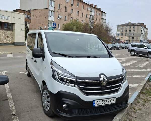 Белый Рено Трафик, объемом двигателя 1.6 л и пробегом 59 тыс. км за 25500 $, фото 52 на Automoto.ua